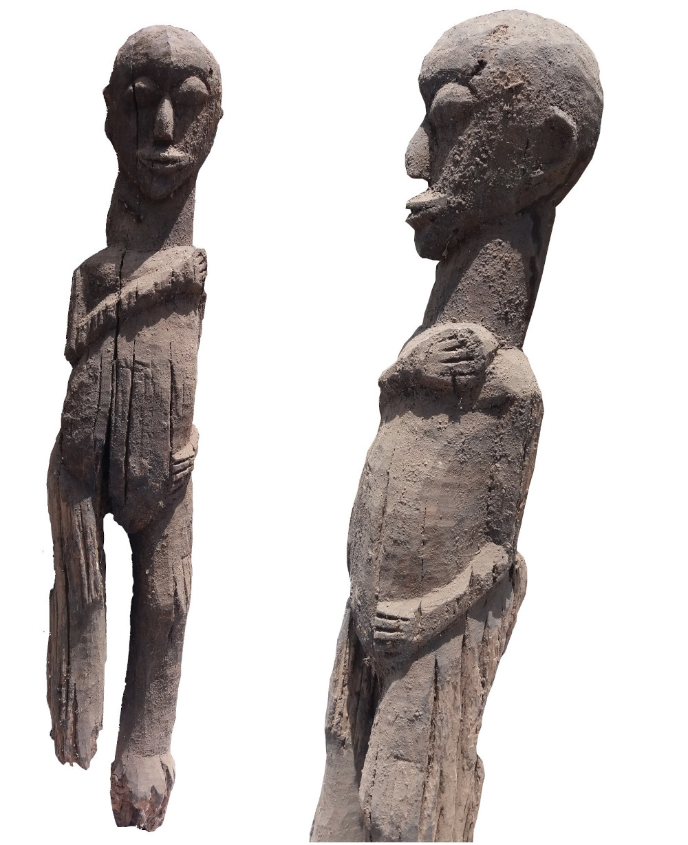 Statue de femme Lobi prêtant serment pour le Joro